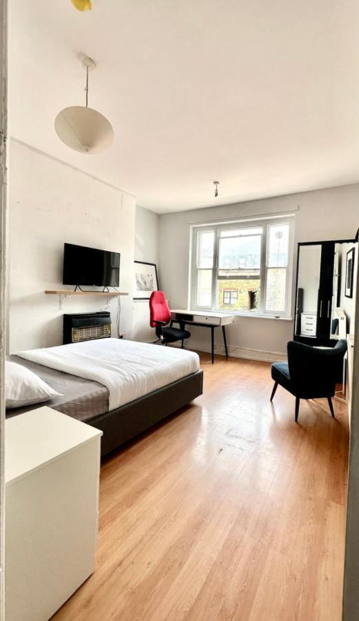 Whitechapel Station Rooms 伦敦 外观 照片
